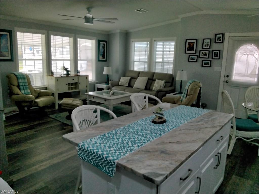 THUNDERBIRD MOBILE HOMES - Residential