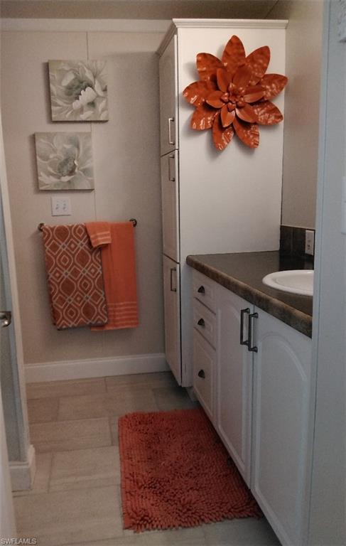 THUNDERBIRD MOBILE HOMES - Residential