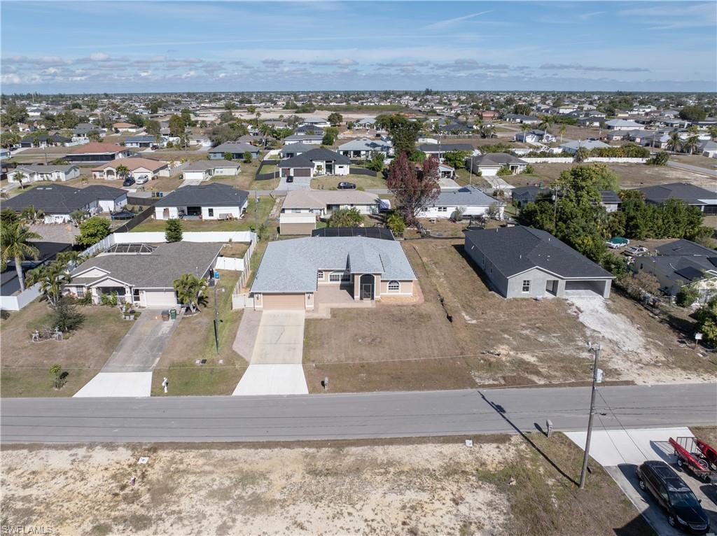 CAPE CORAL - Residential