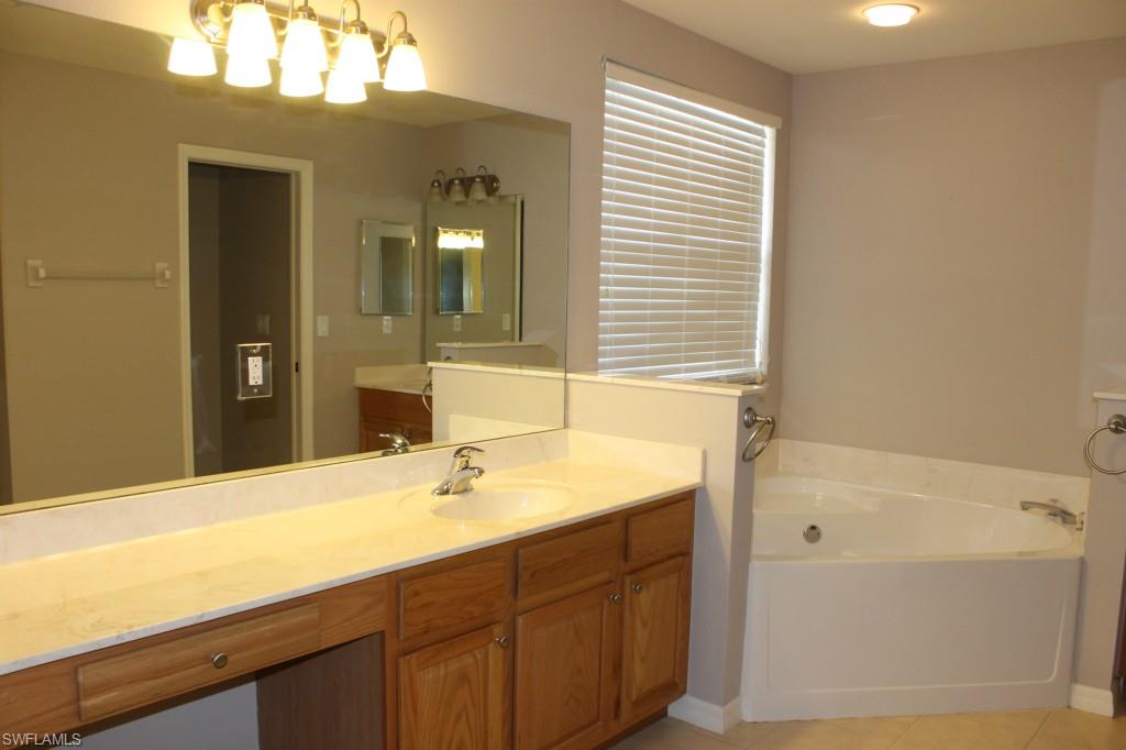 STONEGLEN - Residential