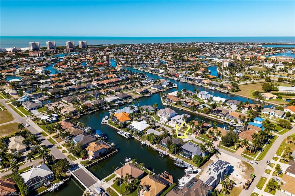 MARCO BEACH - Residential