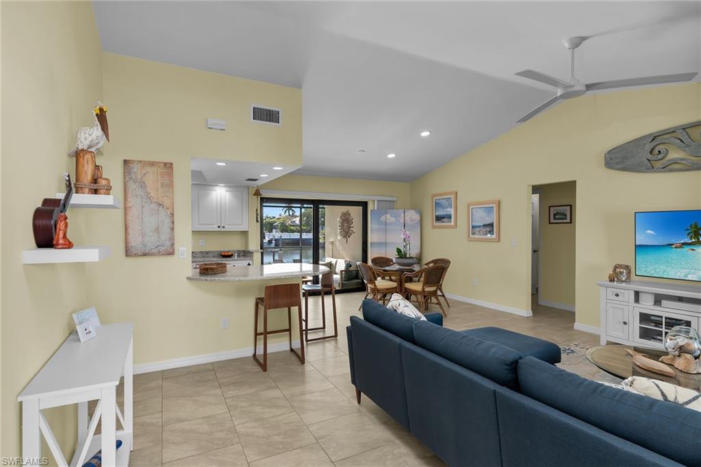 MARCO BEACH - Residential