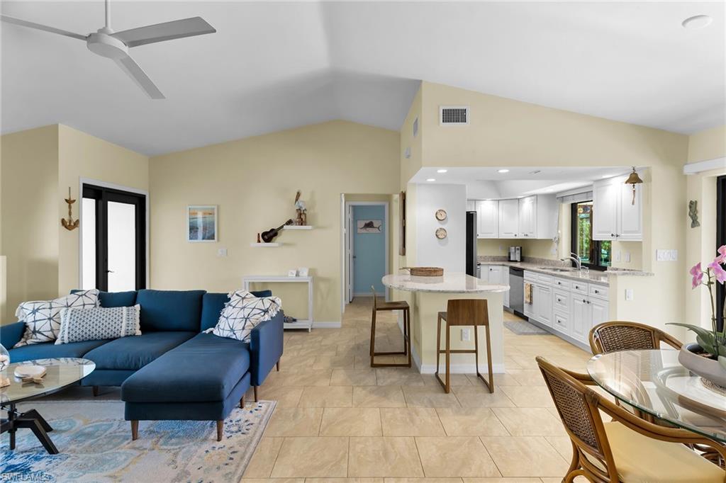 MARCO BEACH - Residential