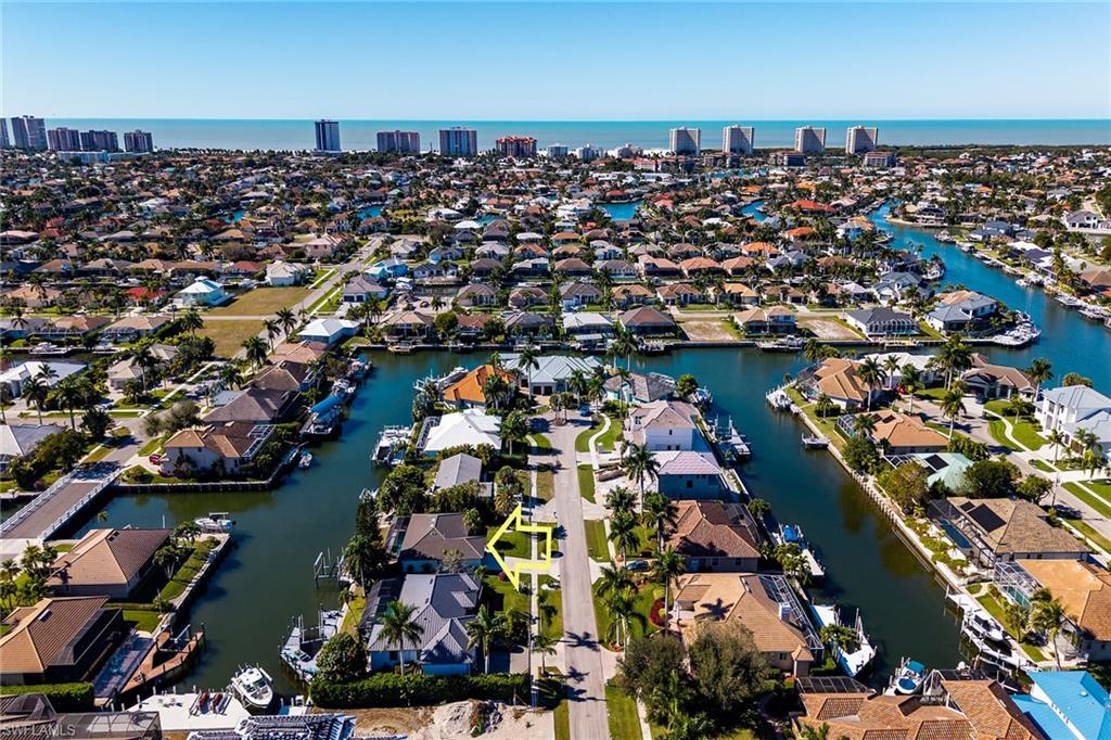 MARCO BEACH - Residential