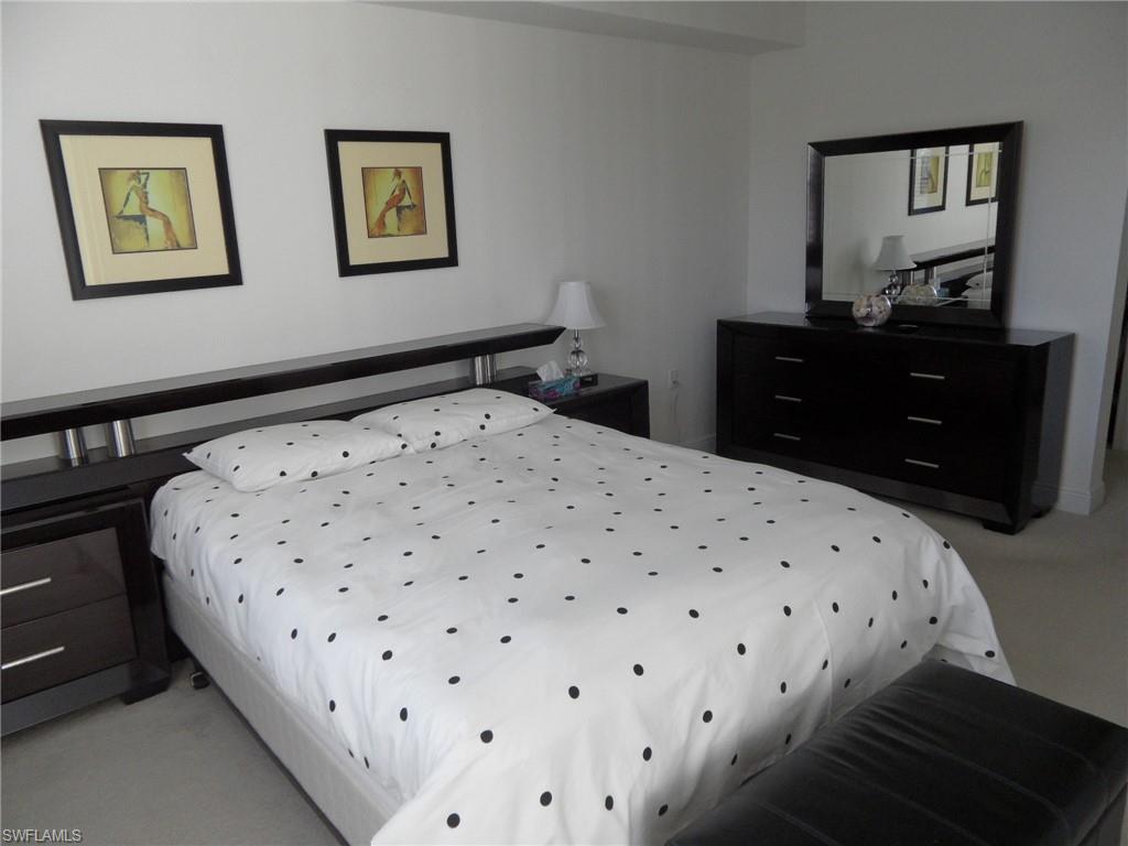 GULF REFLECTIONS - Residential