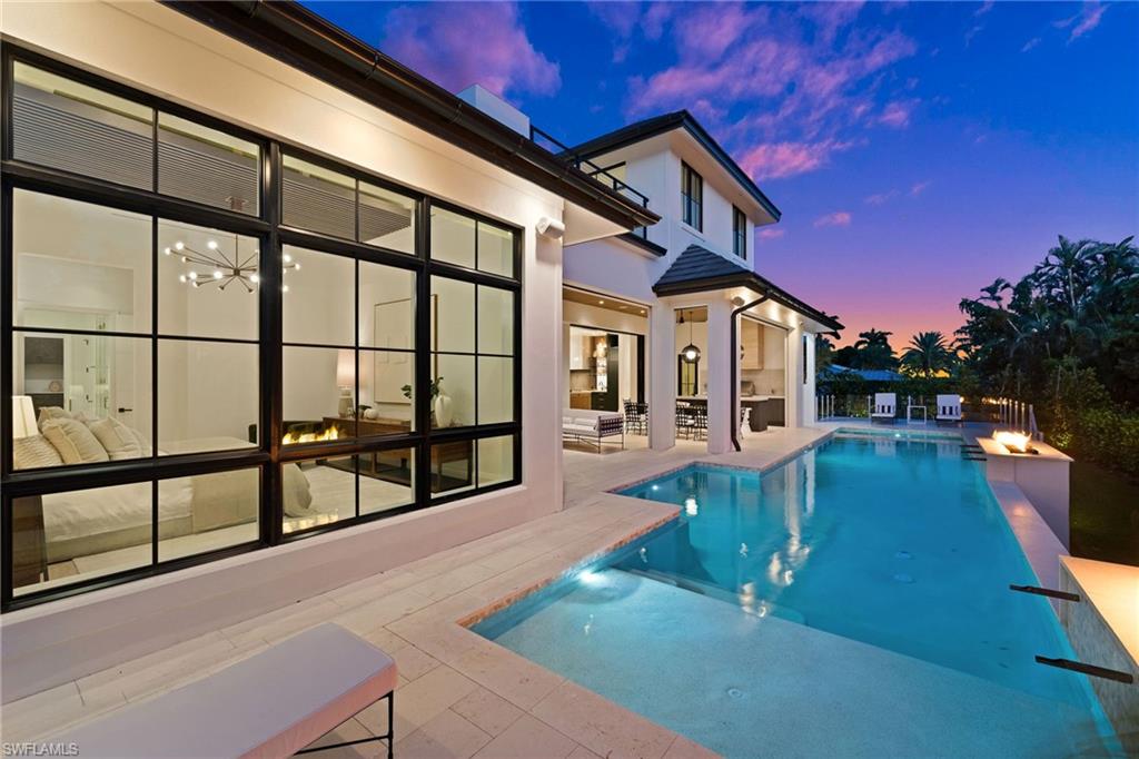 508 Neapolitan LN