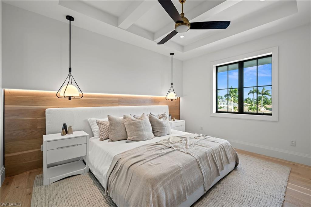 PARK SHORE - Residential