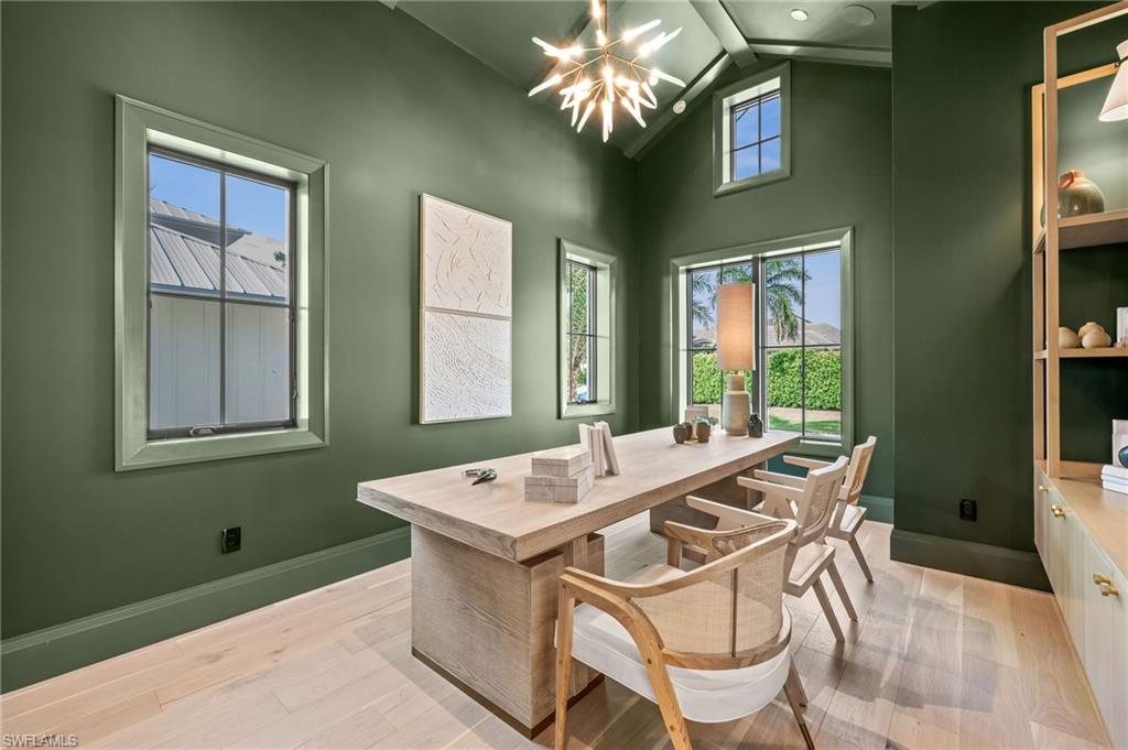 PARK SHORE - Residential