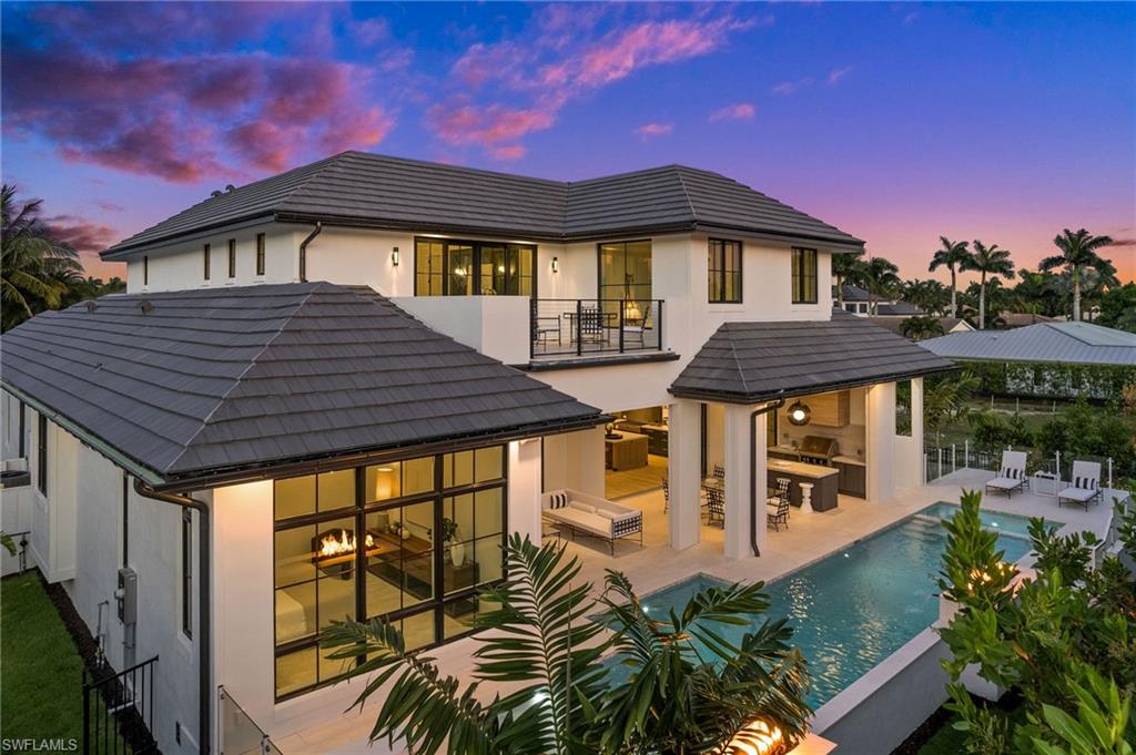508 Neapolitan LN