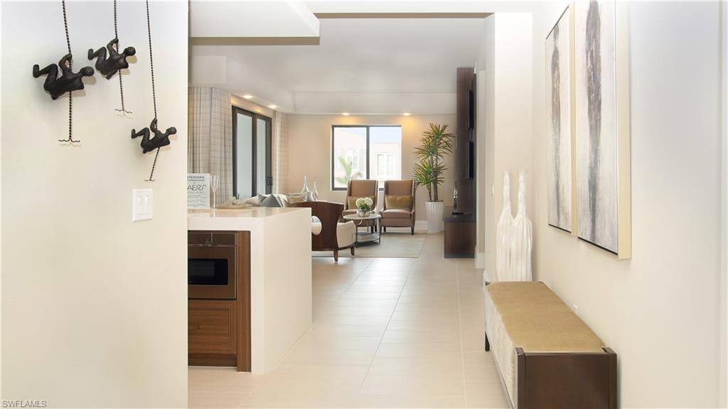 NAPLES SQUARE - Residential