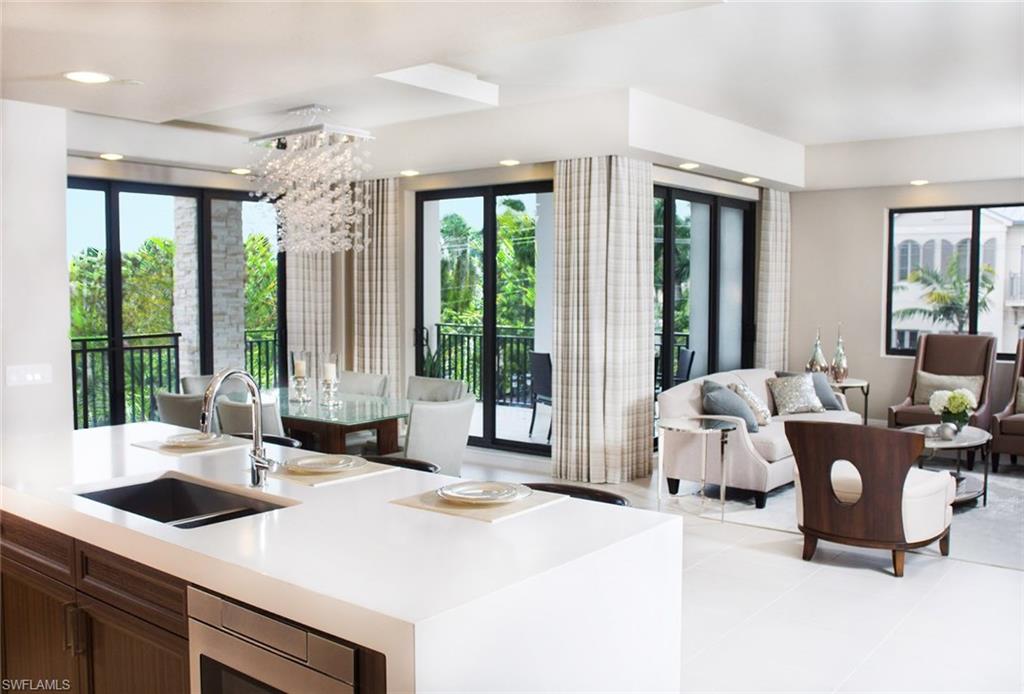 NAPLES SQUARE - Residential