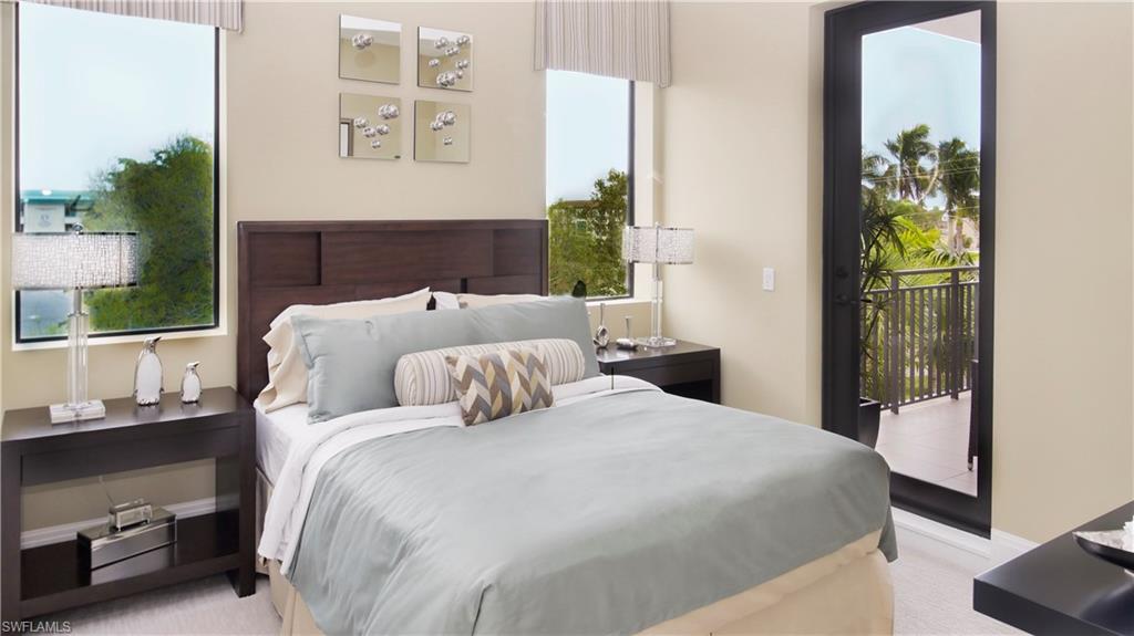 NAPLES SQUARE - Residential