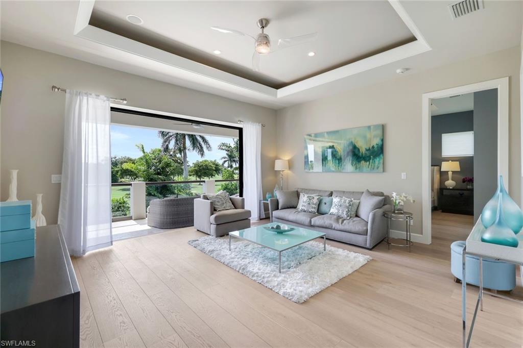 MOORINGS - Residential