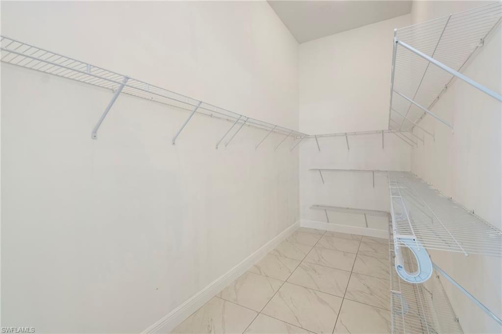 MAPLE RIDGE - Residential Lease