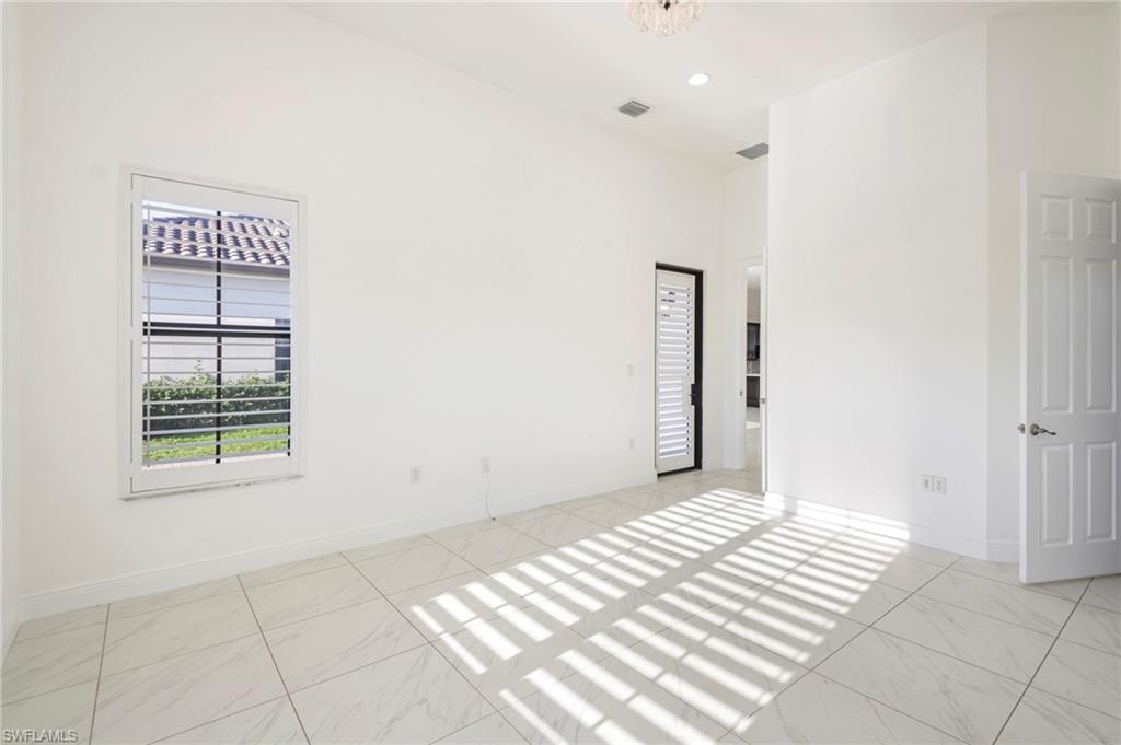 MAPLE RIDGE - Residential Lease