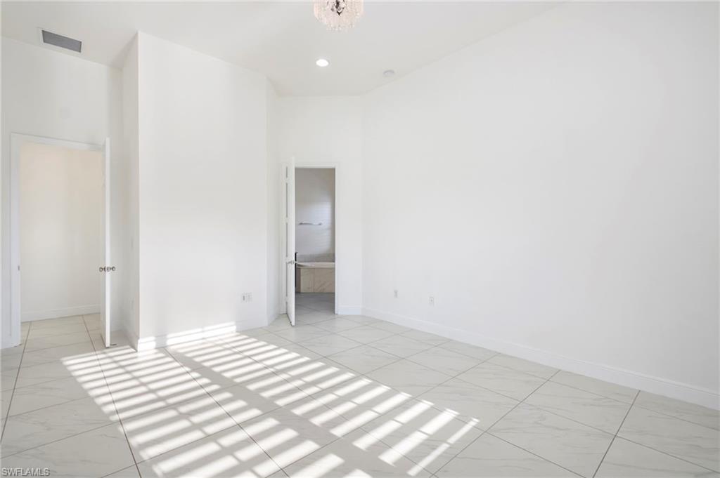 MAPLE RIDGE - Residential Lease