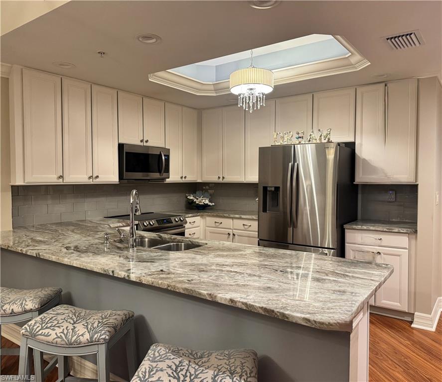 NORTH STAR YACHT CLUB - Residential