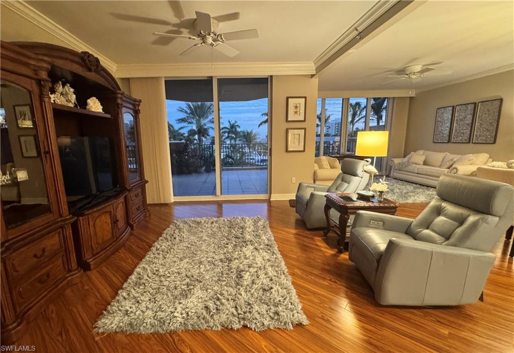 NORTH STAR YACHT CLUB - Residential