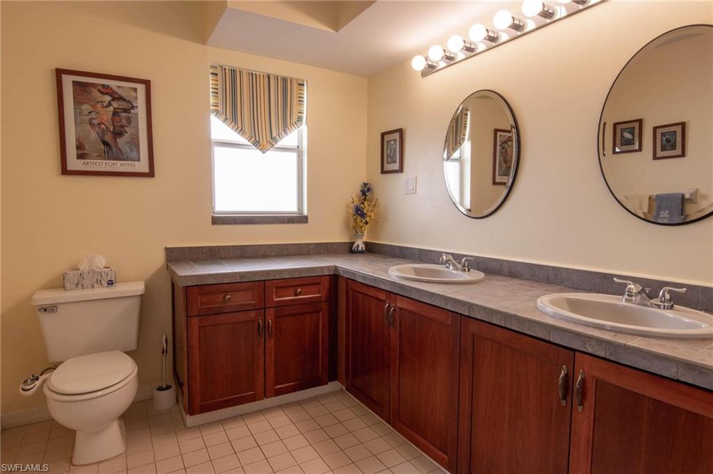 SABAL SPRINGS GOLF AND RACQUET CLUB - Residential