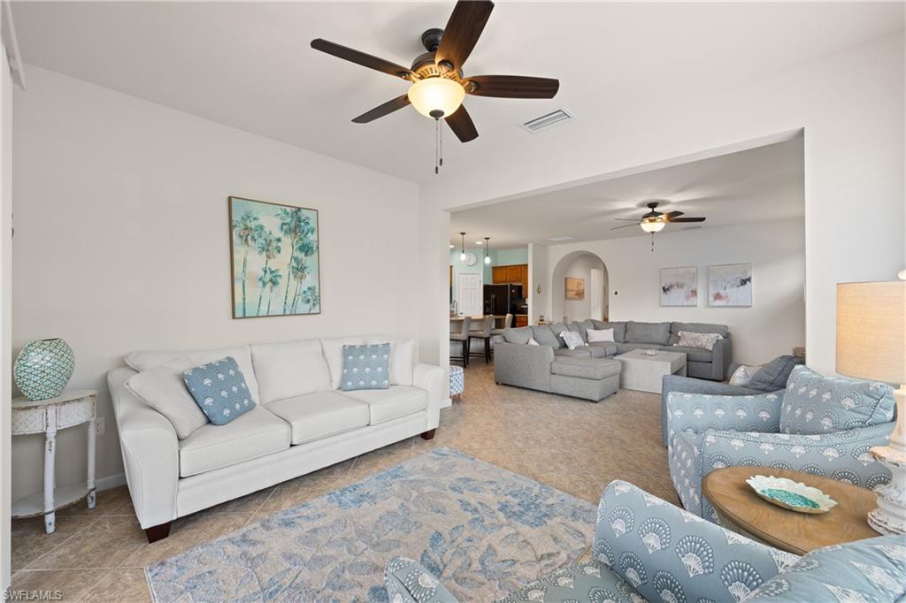 WINDING CYPRESS - Residential