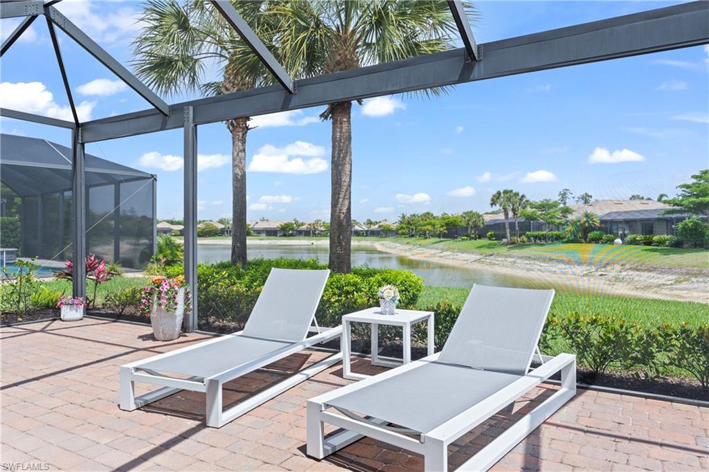 WINDING CYPRESS - Residential