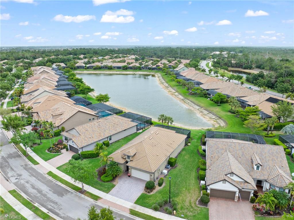 WINDING CYPRESS - Residential