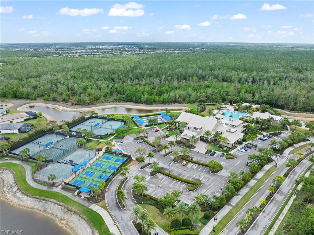 WINDING CYPRESS - Residential