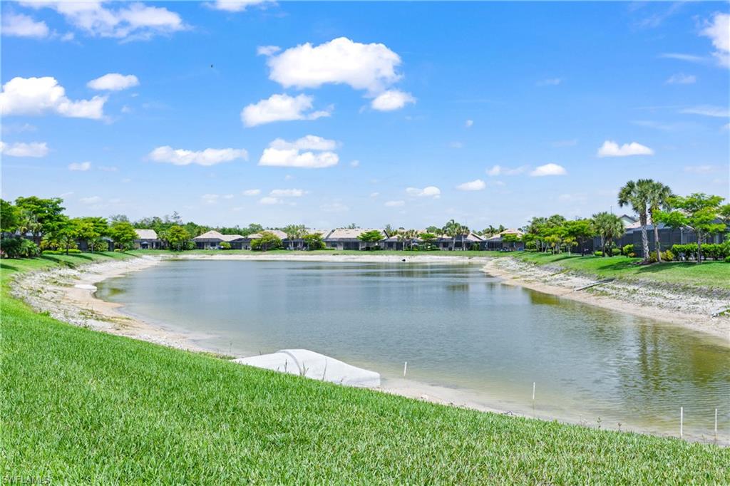 WINDING CYPRESS - Residential