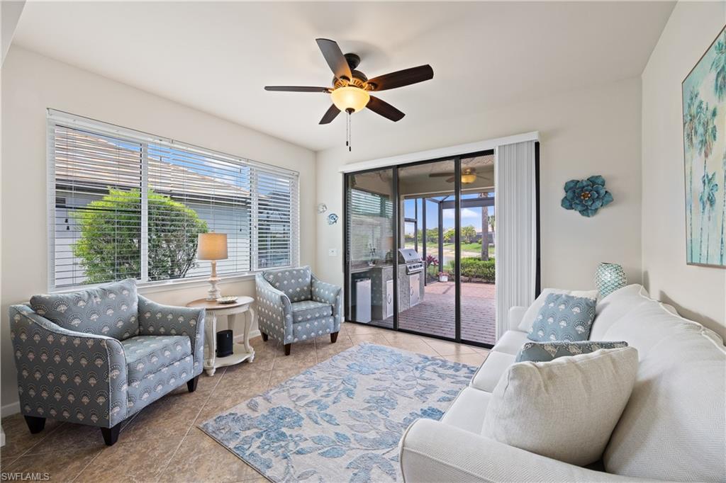 WINDING CYPRESS - Residential