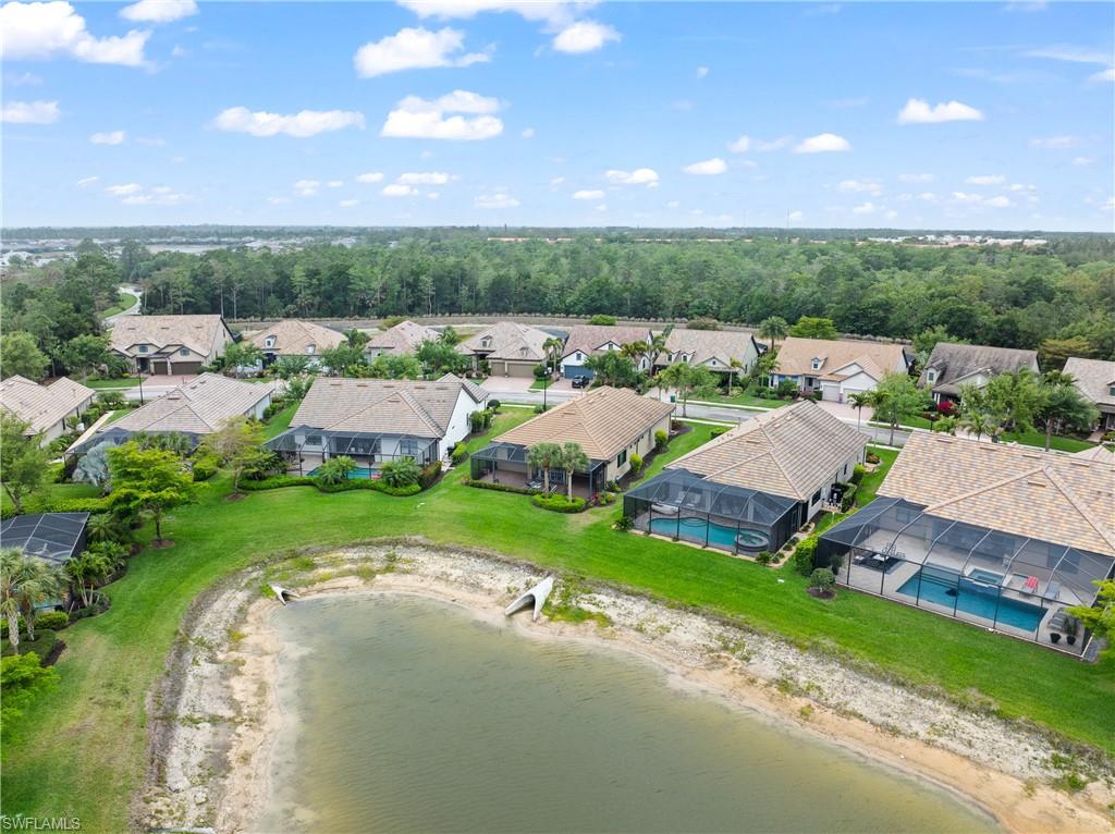 WINDING CYPRESS - Residential