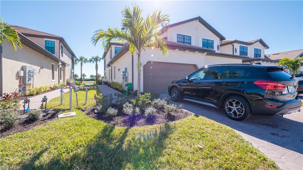 LAMORADA - Residential