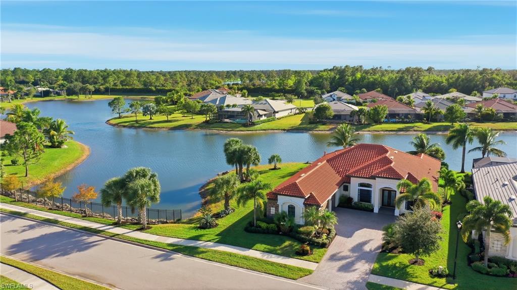 LAMORADA - Residential