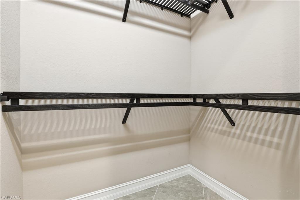 LAMORADA - Residential