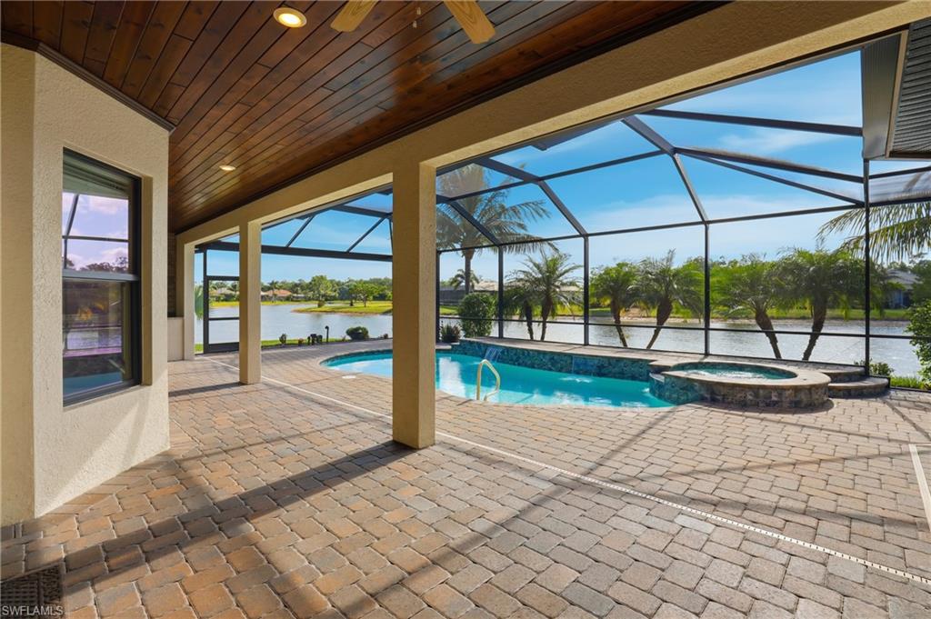 LAMORADA - Residential