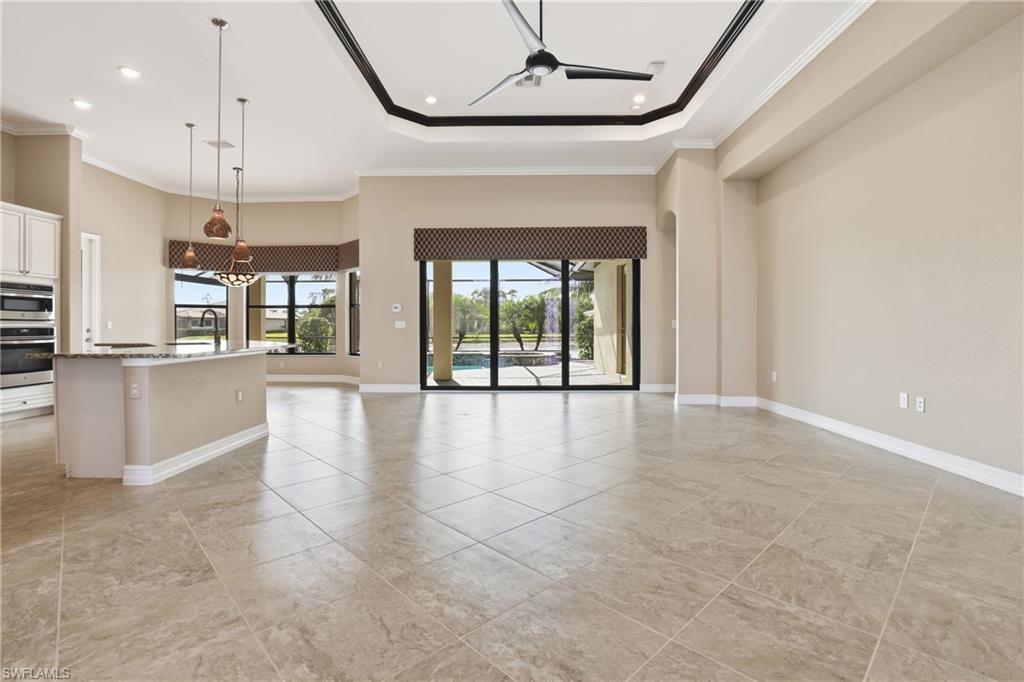 LAMORADA - Residential