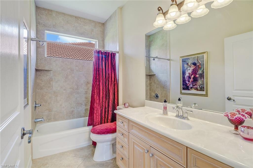 INDIGO LAKES - Residential