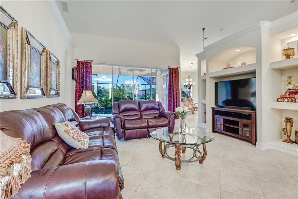 INDIGO LAKES - Residential