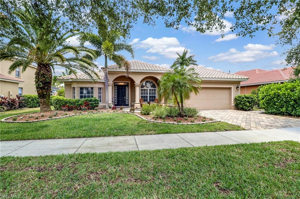 INDIGO LAKES - Residential