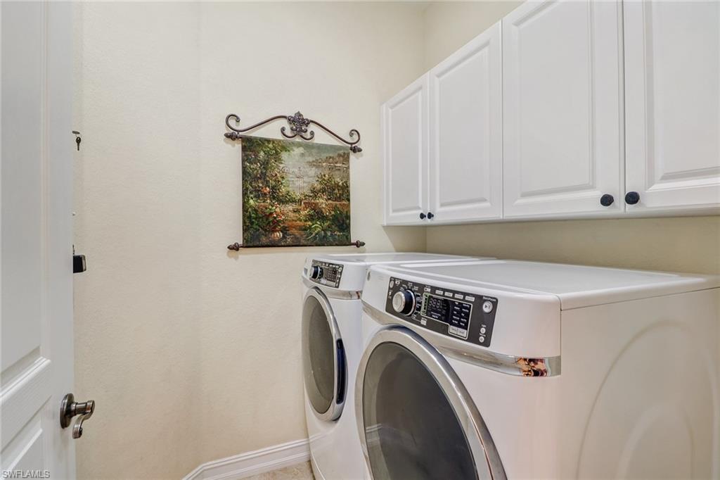 INDIGO LAKES - Residential