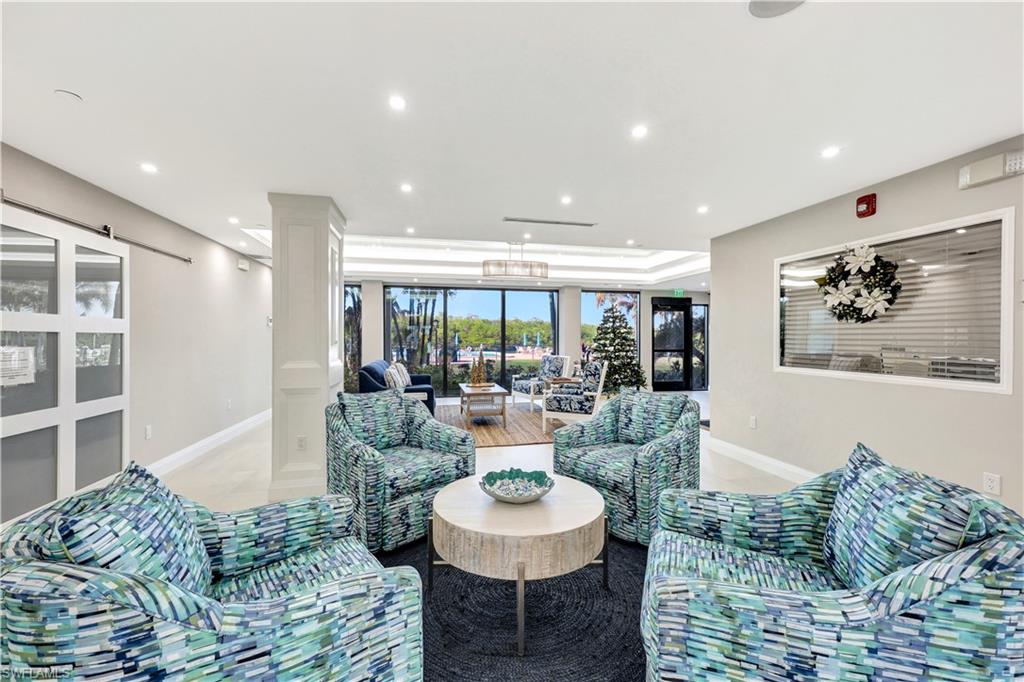 VANDERBILT SURF COLONY - Residential