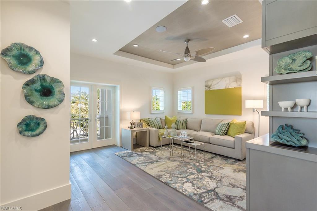 OLDE NAPLES - Residential