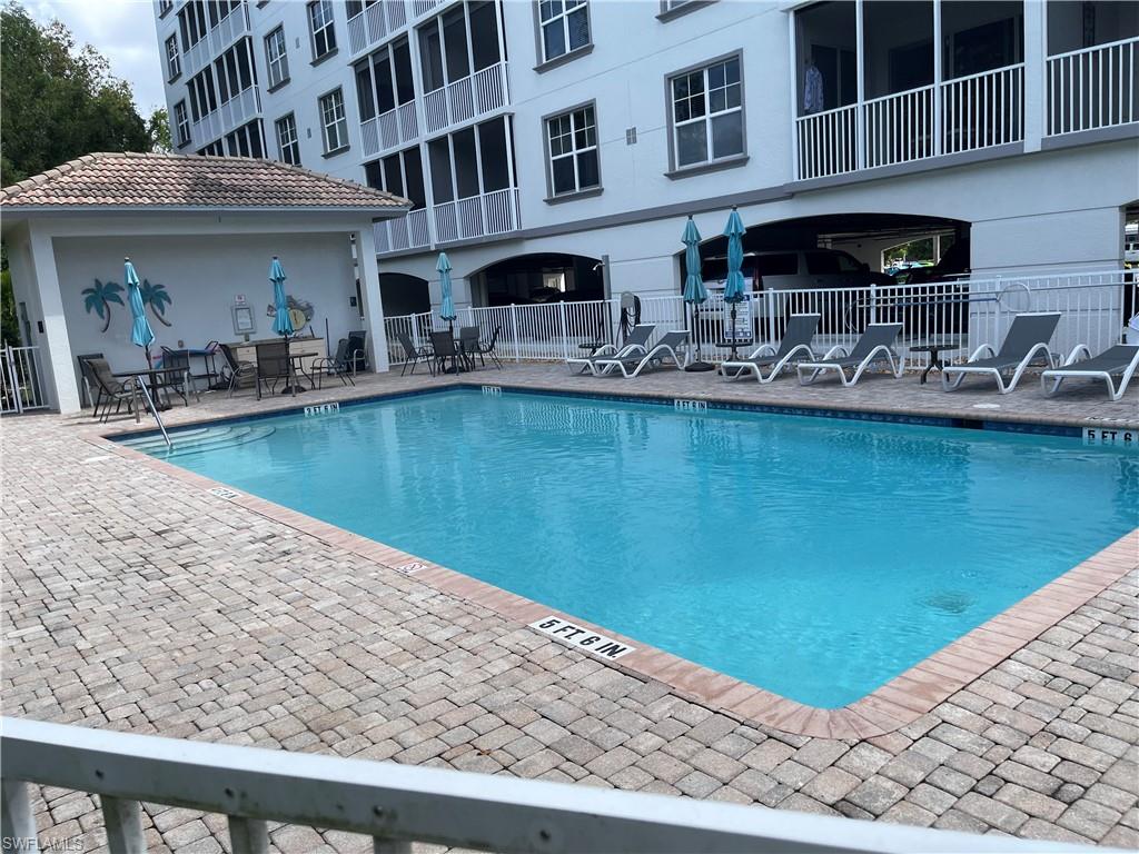 THE CARLYSLE - Residential Lease