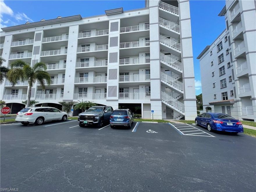 AWSOME 3th floor condo at the much desired Carlyle building in Bonita. This is a 3bedroom plus den. A gourmet kitchen, and spacious lanai compliment this gorgeous condo. Pool ,Walking Trails ,  Just steps from 41, you are close to all shopping and restaurants.  This is a must see!!!! $2600 per month