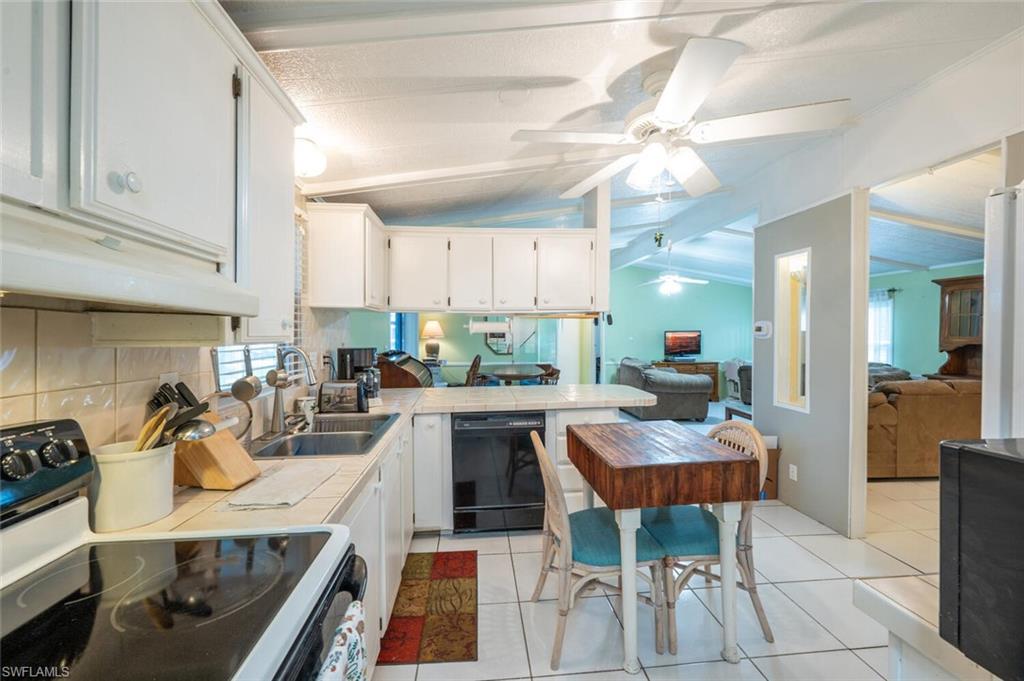 WEST WIND ESTATES - Residential