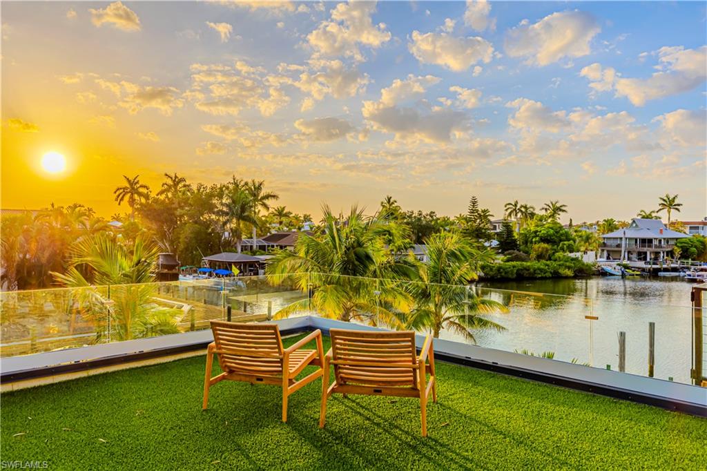 ROYAL HARBOR - Residential