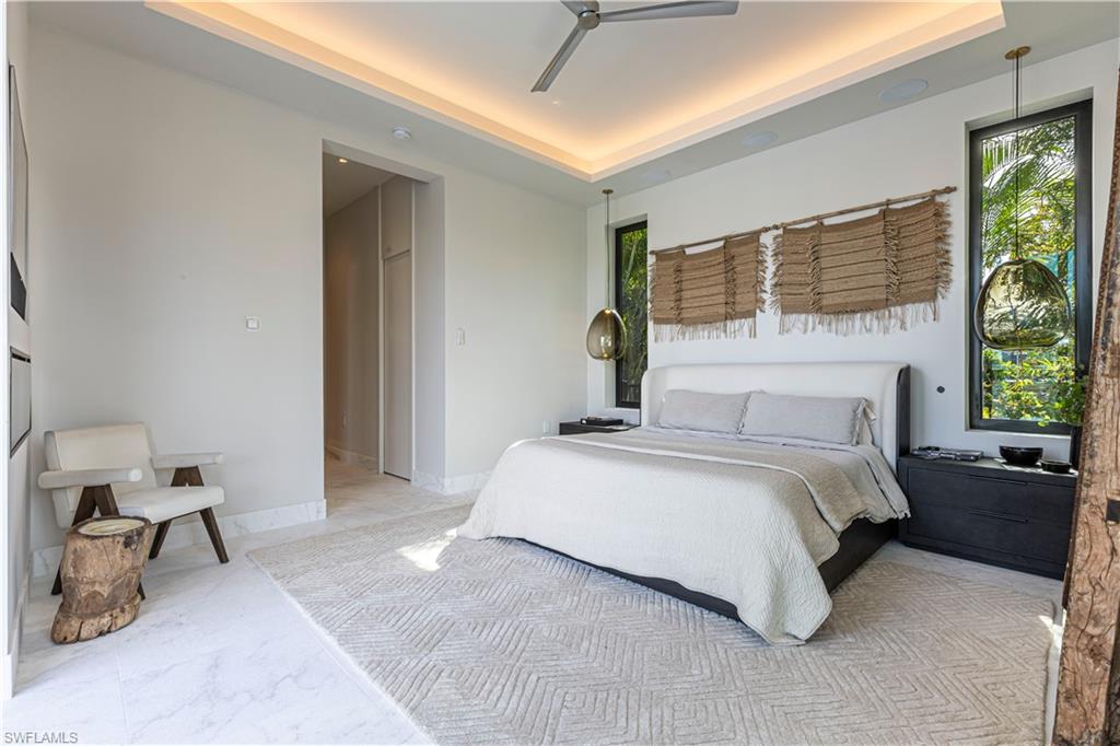 ROYAL HARBOR - Residential