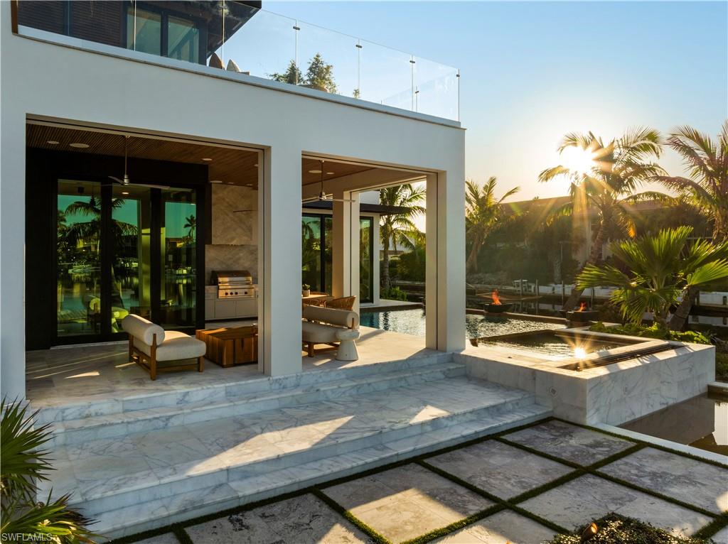 ROYAL HARBOR - Residential