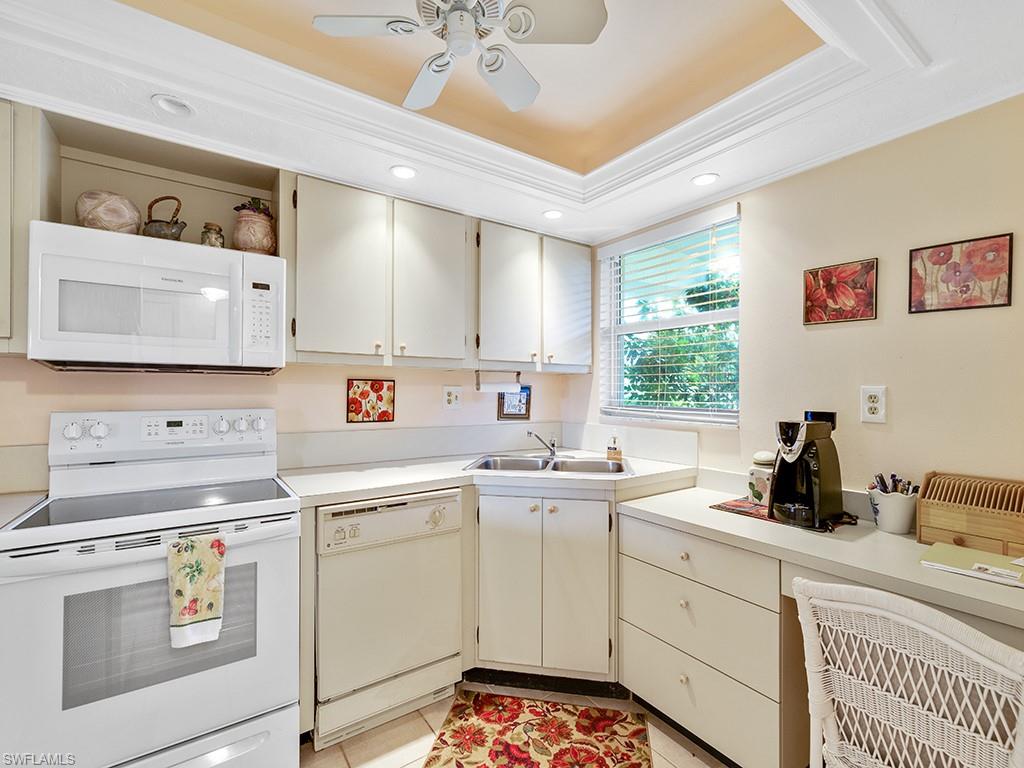 HIGH POINT COUNTRY CLUB - Residential