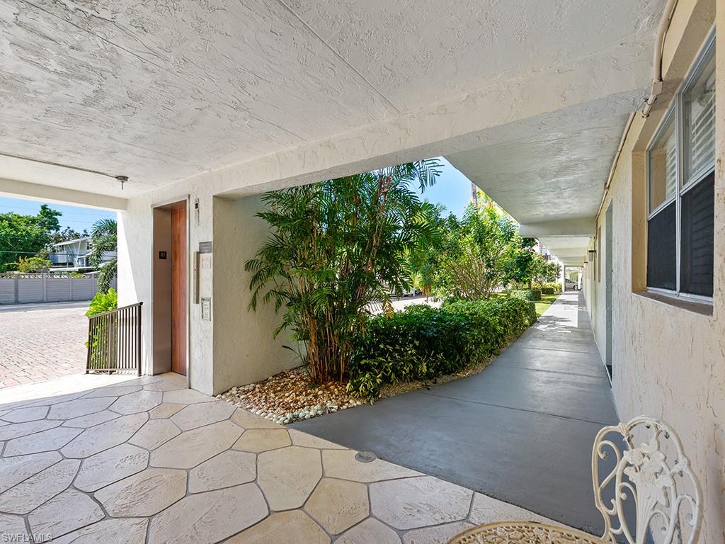 HIGH POINT COUNTRY CLUB - Residential