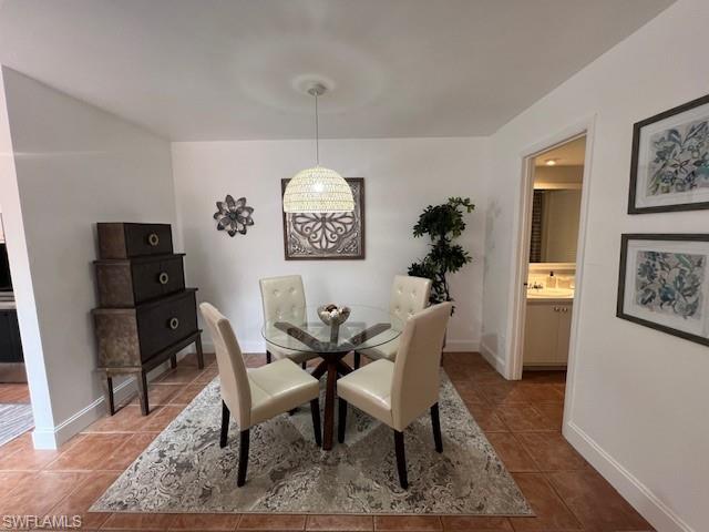 PARKWOODS TOWNHOUSE COMMUNITY - Residential